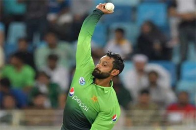 Hafeez suspended from bowling in ECB tournaments 2