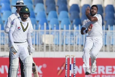 Pakistan vs Sri Lanka 2nd Test in Karachi, Live Cricket Score