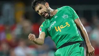 Haris Rauf takes a hat-trick in BBL 3