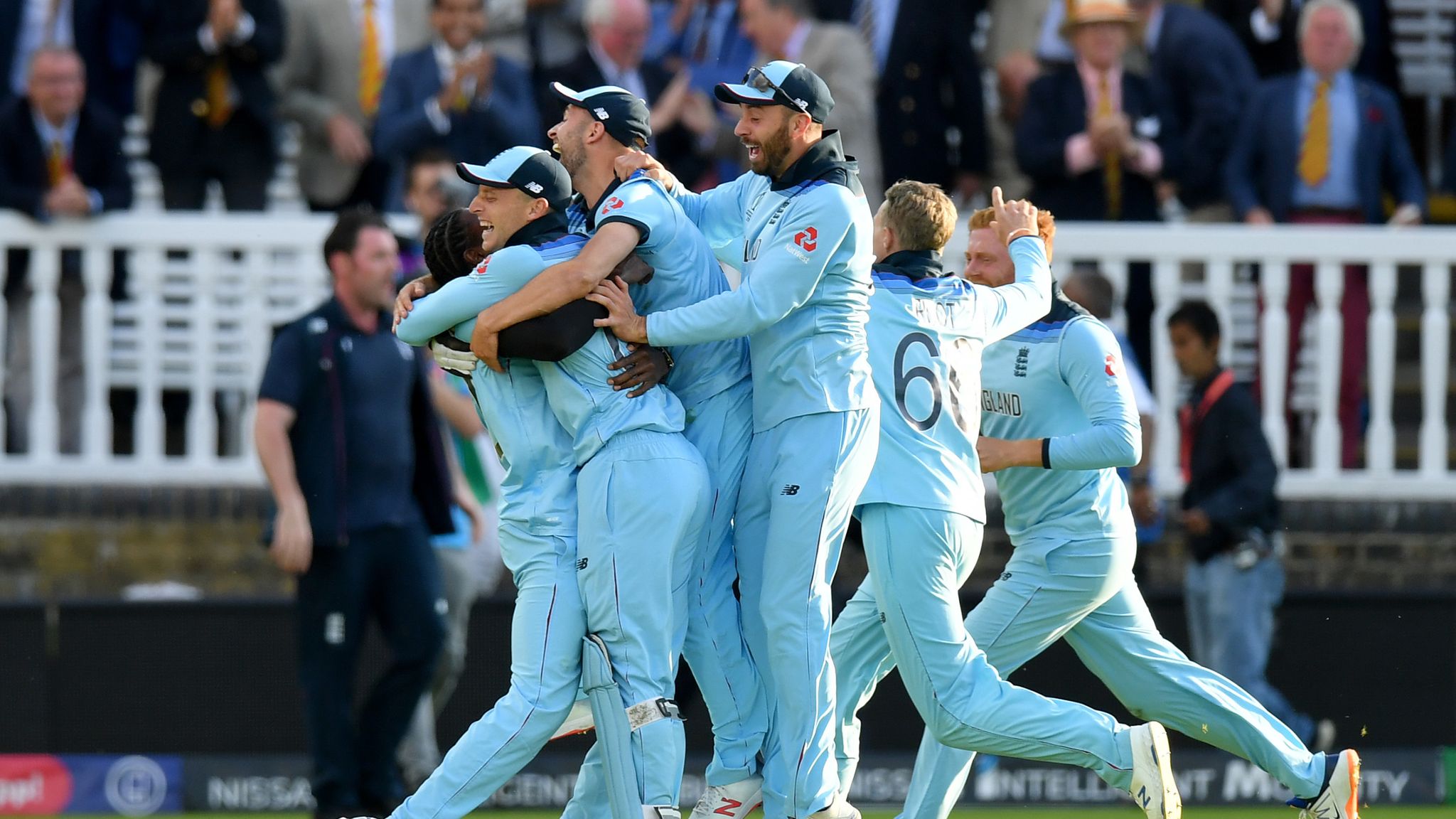 ICC WC19, ENGvsNZ: England defeated New Zealand in finals. Jos Buttler went for a marvelous half century and 7 of 3 in super over