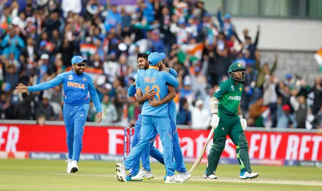 India will maintain their World Cup winning record against Pakistan: Abdul Razzaq