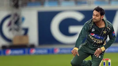 Shoaib Akhtar to Hafeez: Don't mess with the board that is selecting you