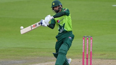 Mohammad Hafeez denies Rs 100K a month to PCB: Report