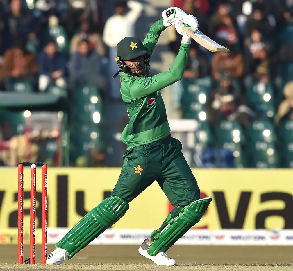 Surprising as Shoaib Malik crosses 10,000 T20 runs without a single hundred